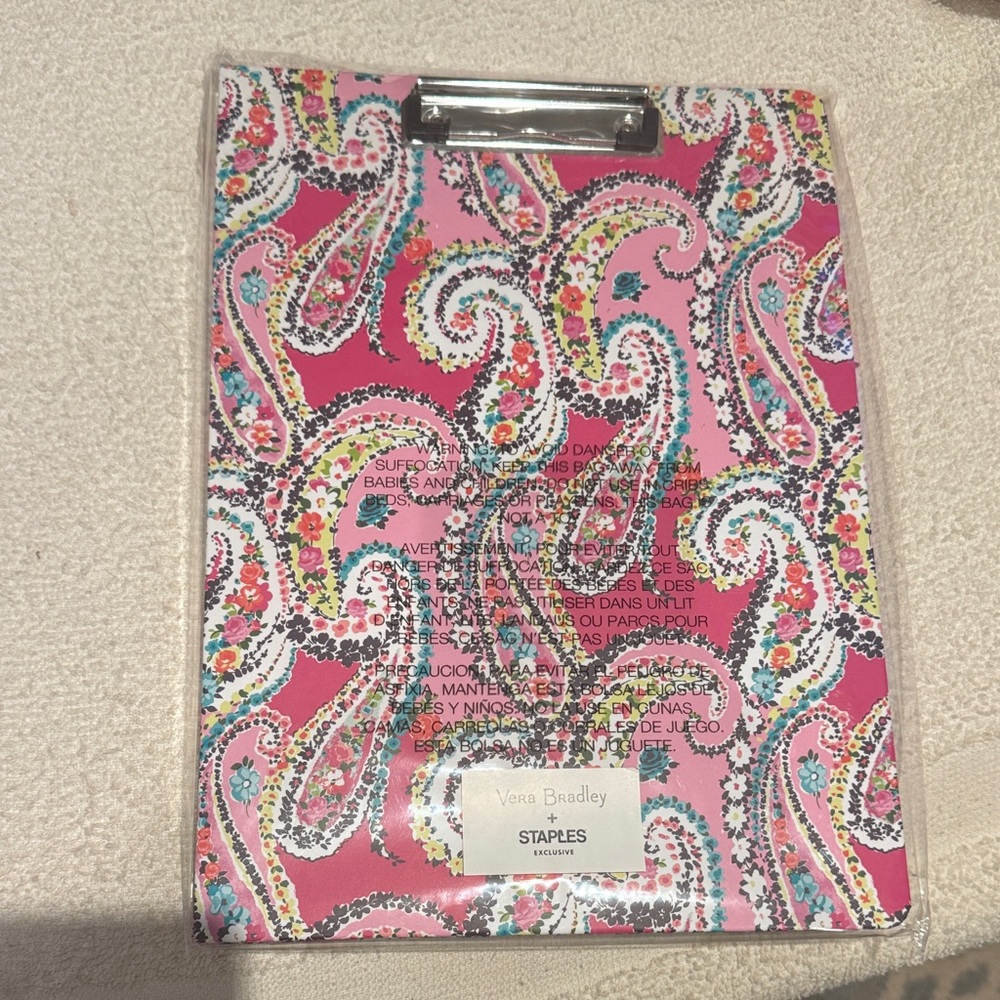 **NEW**Vera Bradley Vibrant Paisley Clipboard
